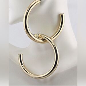 Chic Gold  Hoop Earrings